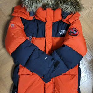노스페이스 써밋 패딩 M 필파워 700