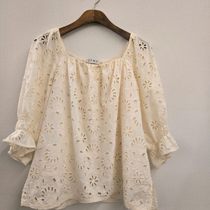 타임 (정품) 펀칭 블라우스