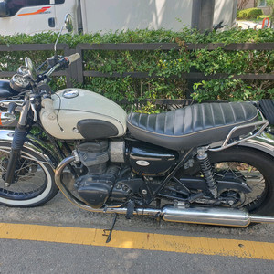 w800 15년식