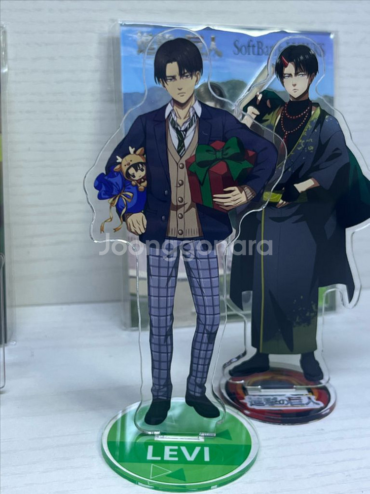 진격의거인 리바이 아커만 아크릴스탠드 7개 일괄--7