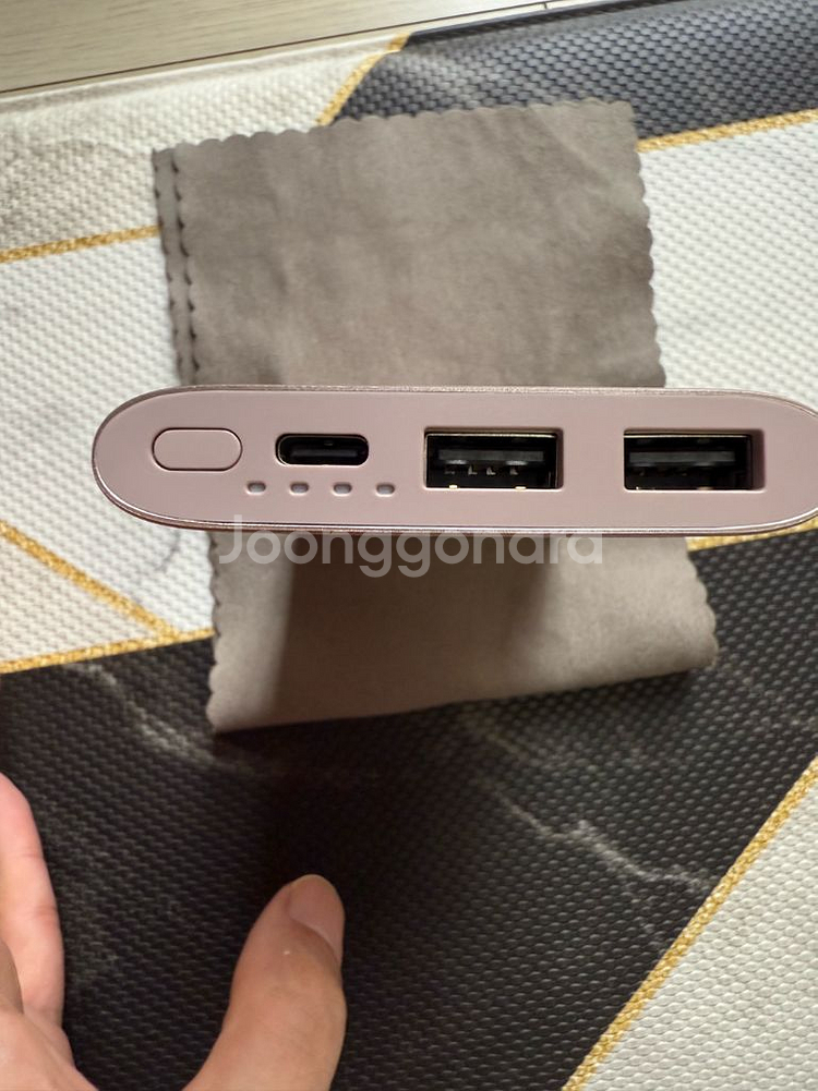 갤럭시탭A와보조 배터리(삼성)-10,000mAh--6
