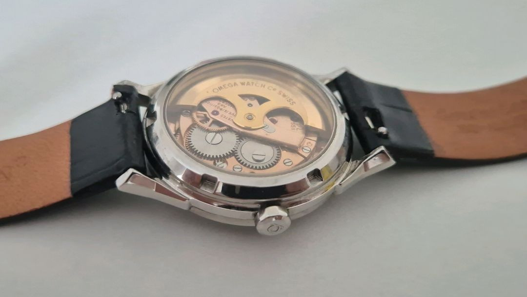 오메가 빈티지 컨스틸레이션 파이판 ref. 14900 이미지