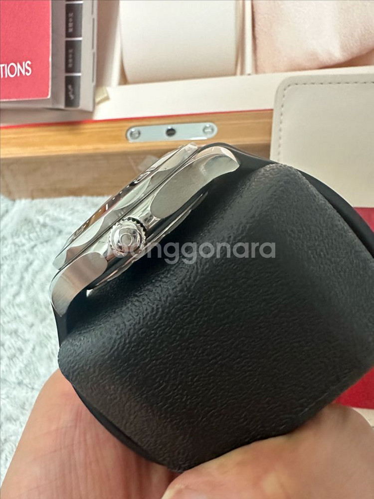 오메가 씨마300 검찬42mm 19년6월 스태핑--2