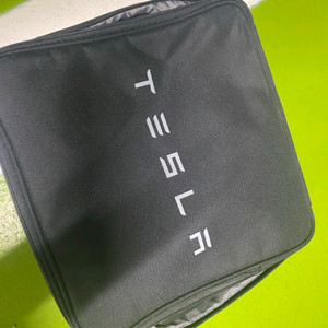 테슬라 모바일충전기팝니다