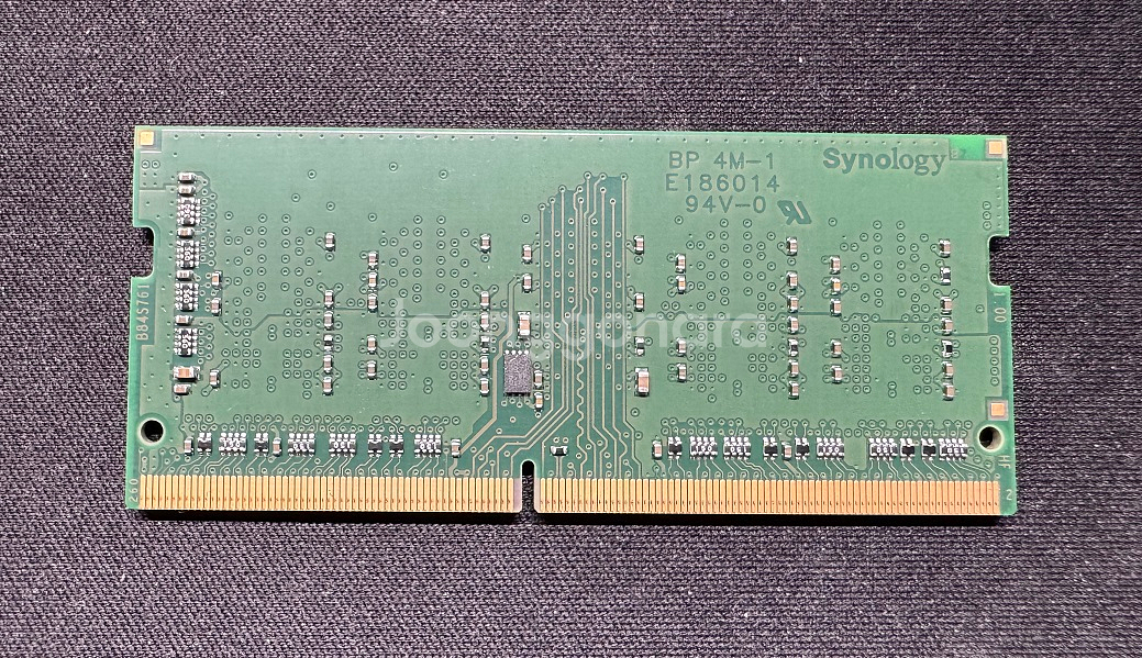Synology RAM 2GB DDR4 (정품) 판매--1