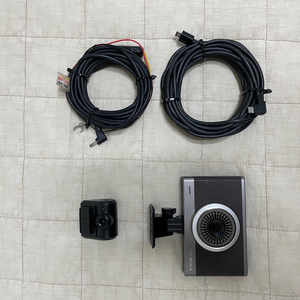 파인뷰 gxr1000 블랙박스 판매합니다