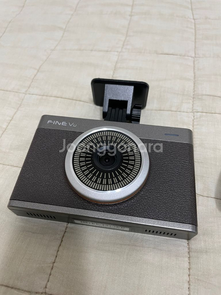 파인뷰 gxr1000 블랙박스 판매합니다--2