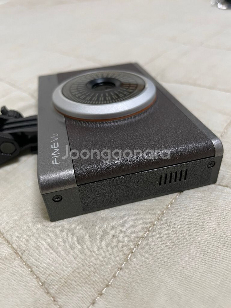 파인뷰 gxr1000 블랙박스 판매합니다--5