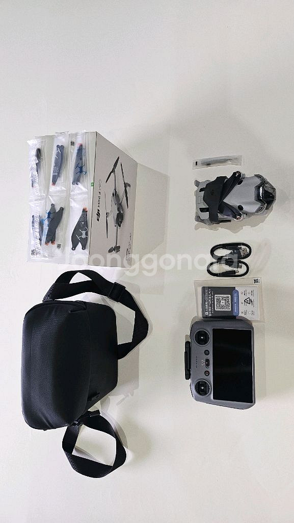 DJI MINI4 PRO 90만원에 드려요--0