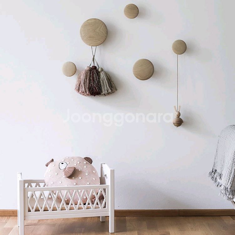 무토 더 닷츠 후크 오크 muuto hook oak--1