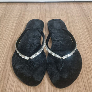 새것 블랙 벨벳 큐빅 장식 쪼리 샌달 샌들 230