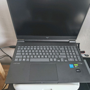 HP Victus 게이밍 노트북 16-r1711TX