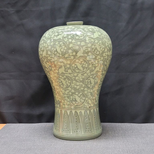 청자 흑백상감 운학문 매병 도자기