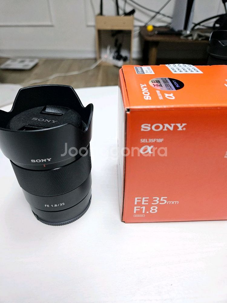 35mm f1.8 소니 fe 렌즈 팝니다--0