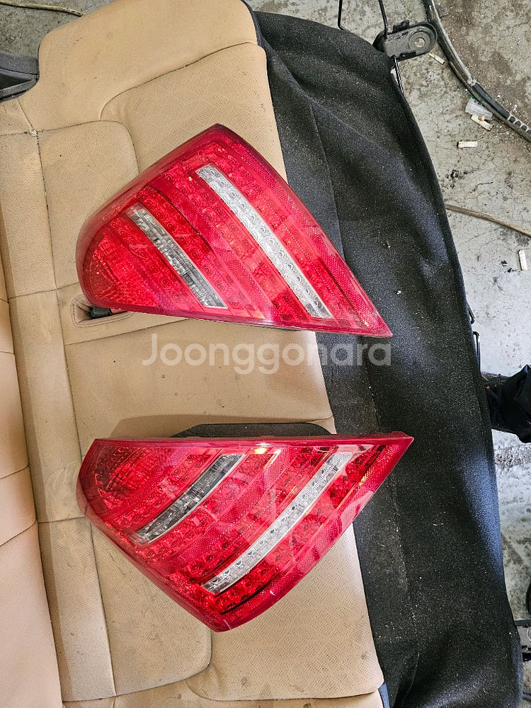 벰츠 s클래스 w221 후미등--0