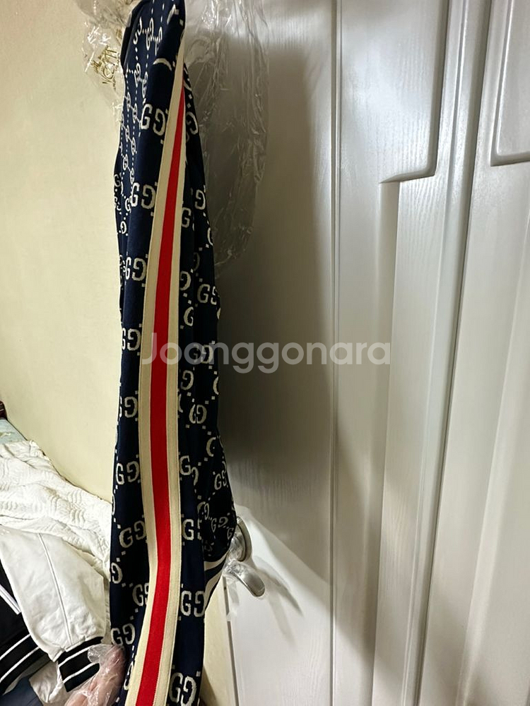 구찌 트레이닝 상의 팝니다 xxl--3