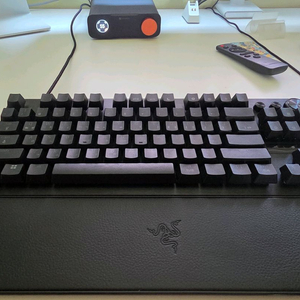 레이저헌츠맨V3 TKL 풀박스