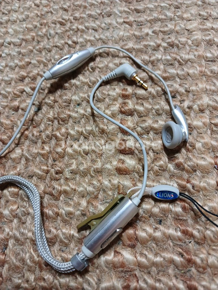 삼성 LIONS 실버 이어폰 삼성 라이온즈--0