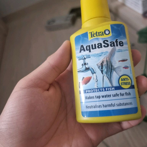 Tetra AquaSafe 물 컨디셔너