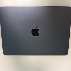 맥북프로 m3 14인치 18gb 512gb + 트랙패드