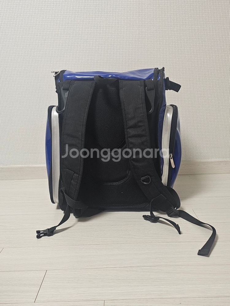 블루 색상의 스포츠 백팩, 야구가방입니다.--2