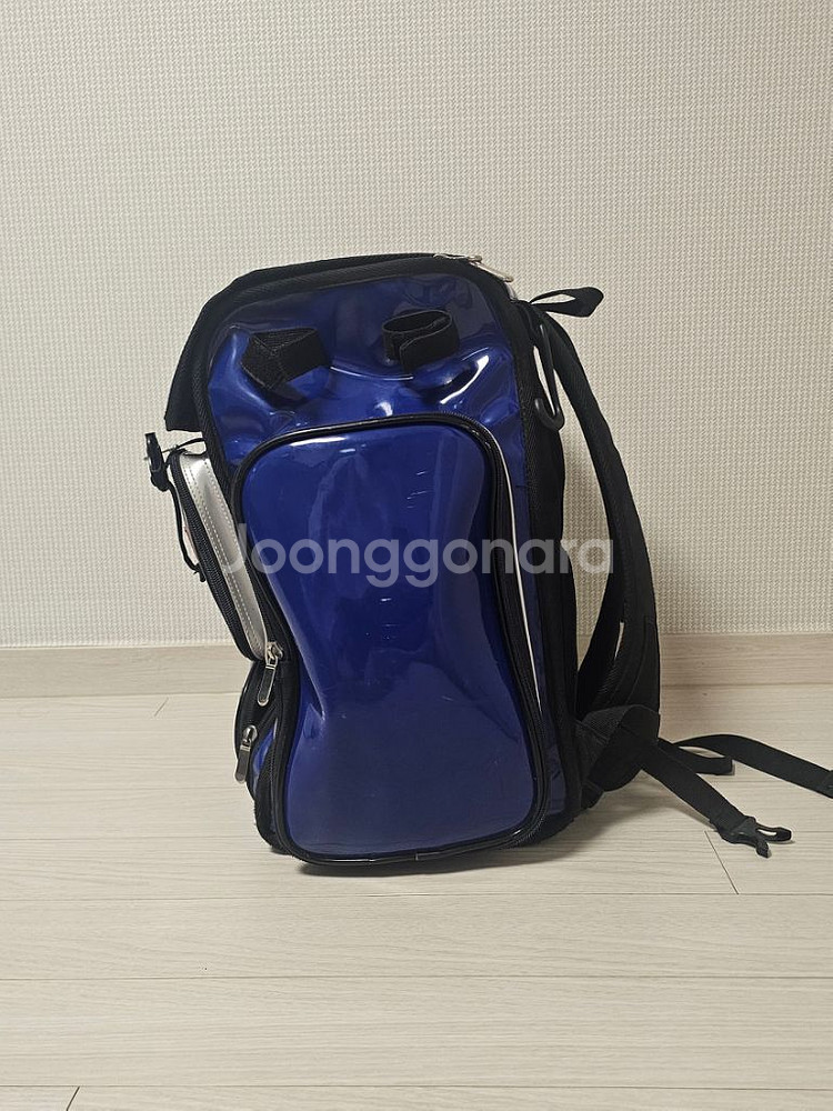 블루 색상의 스포츠 백팩, 야구가방입니다.--3