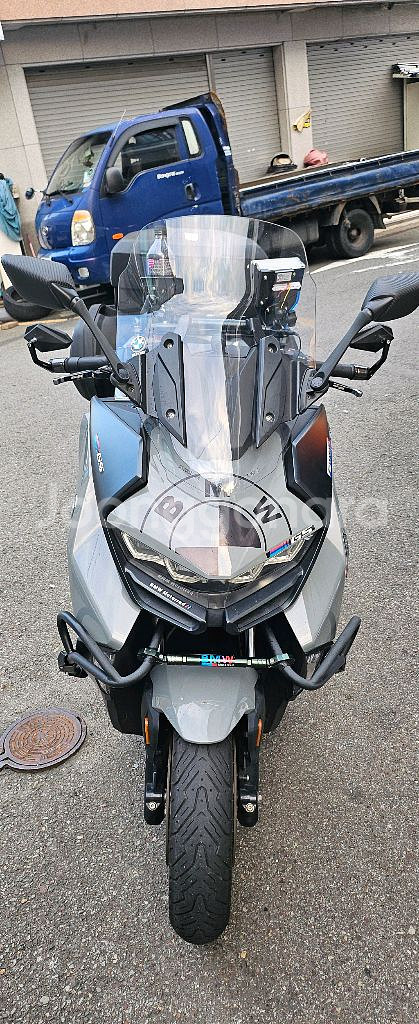 bmw c400gt--6