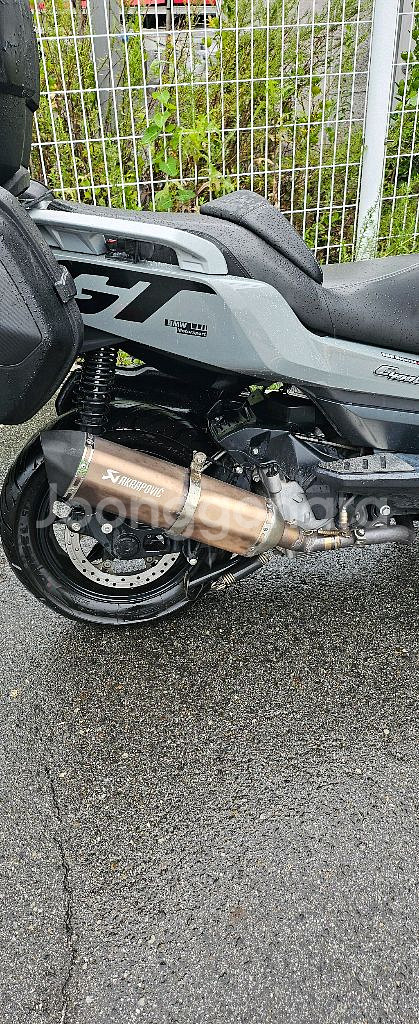 bmw c400gt--8