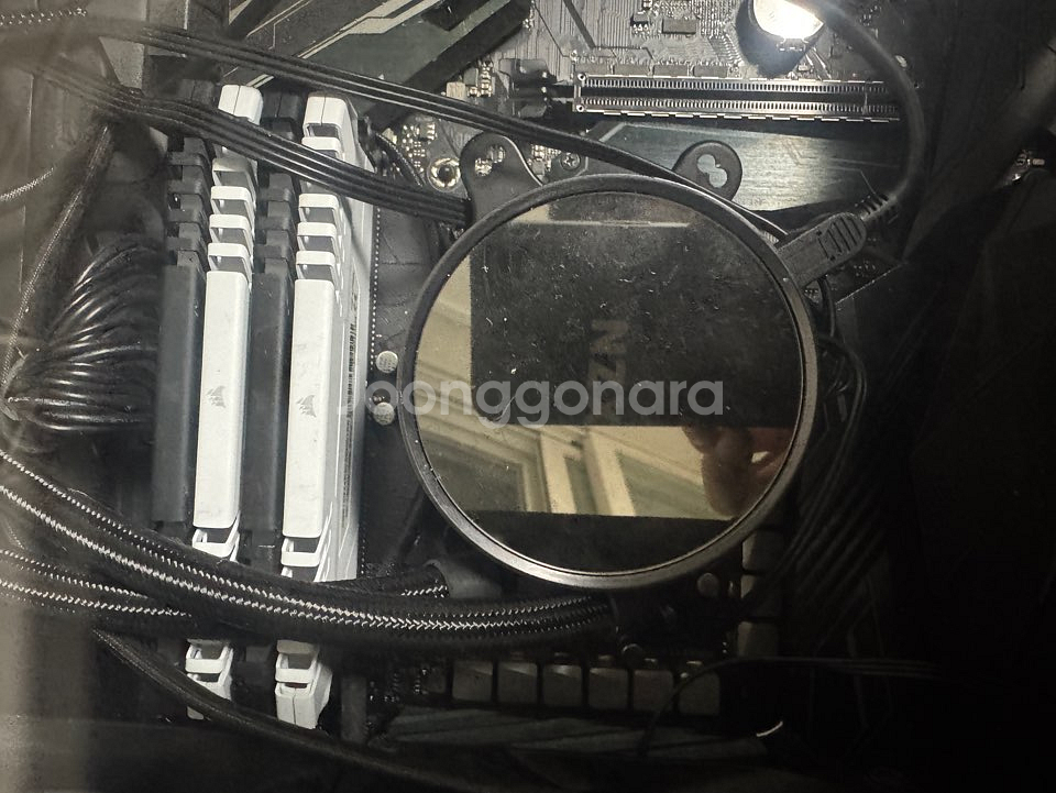 고장 부품용데스크탑 판매[라이젠 2700x 1080ti--1