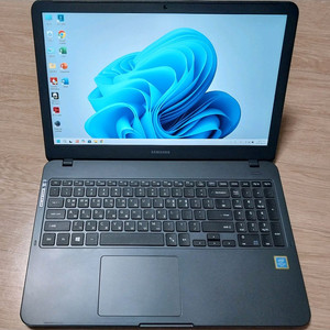 삼성노트북 8G 256GSSD 15.6 정품인증 무배