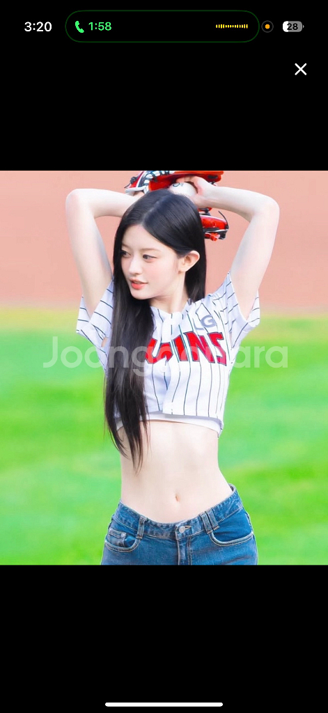 8.16 두산 기아 테이블석 삽니다 1,3루 무관2연석--0