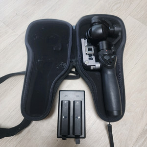 DJI 오즈모 모바일 젠뮤즈X3 짐벌카메라