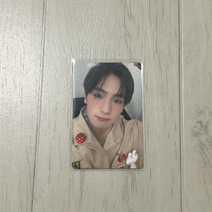 더보이즈 현재 포카 포토카드 팬콘 더비랜드 럭키드로우