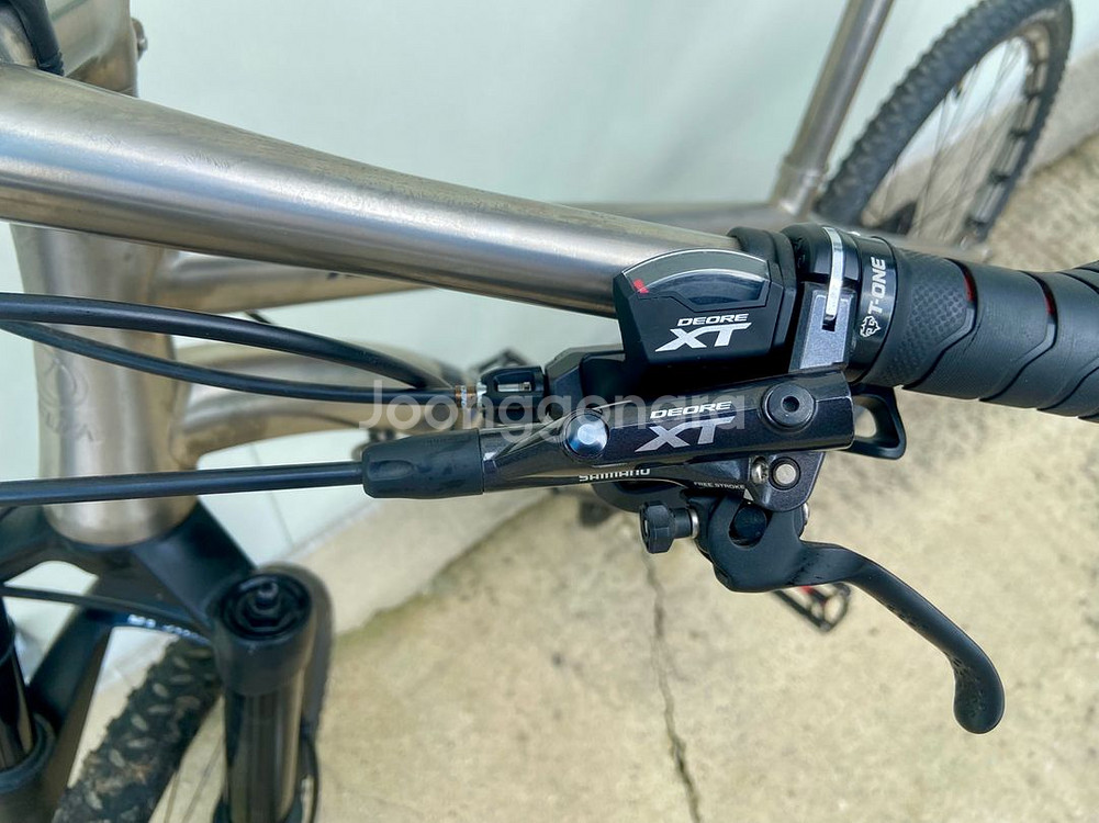 티타늄 mtb 자전거 xt--1