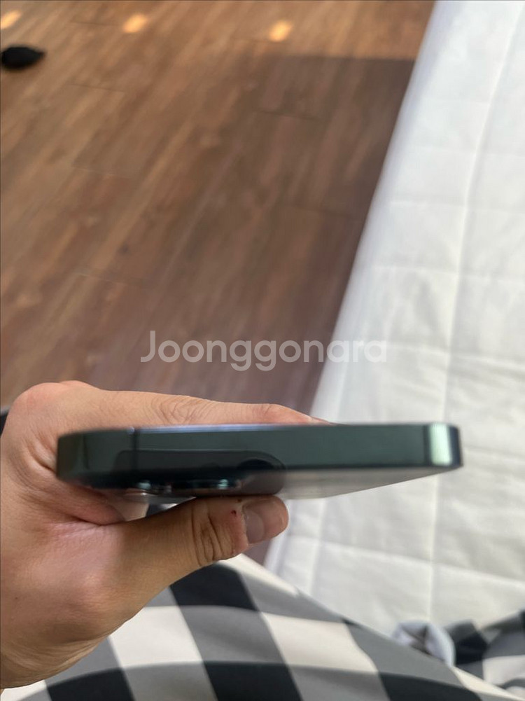 아이폰 12프로 팝니다--5