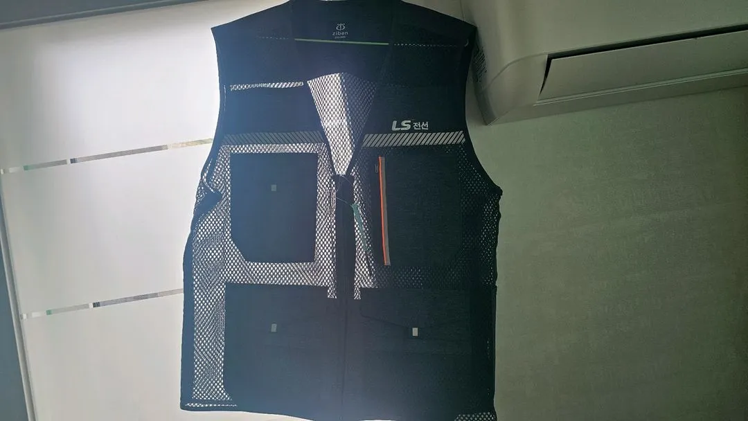 6인치+4인치 안전화+메쉬원단 고급작업용 조끼팝니다 이미지