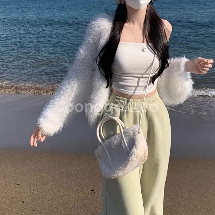 흰색 앙고라 가디건 니트 브이넥 여리핏 빈티지 에이블리--2