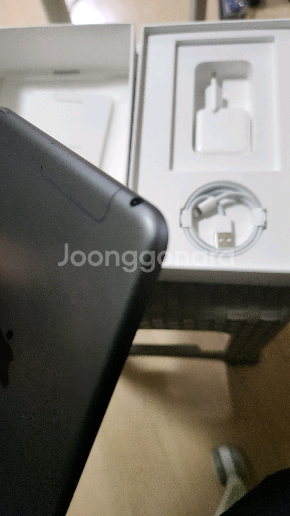 아이패드미니5 셀룰러 64g 상태좋음--3