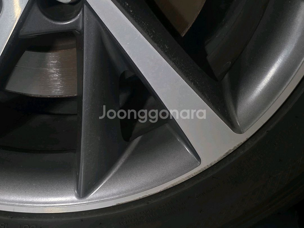 GV80 신형 20인치 휠+타이어(5000KM미만탐)--4