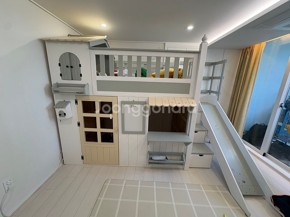 미끄럼틀 벙커 침대 판매합니다--0