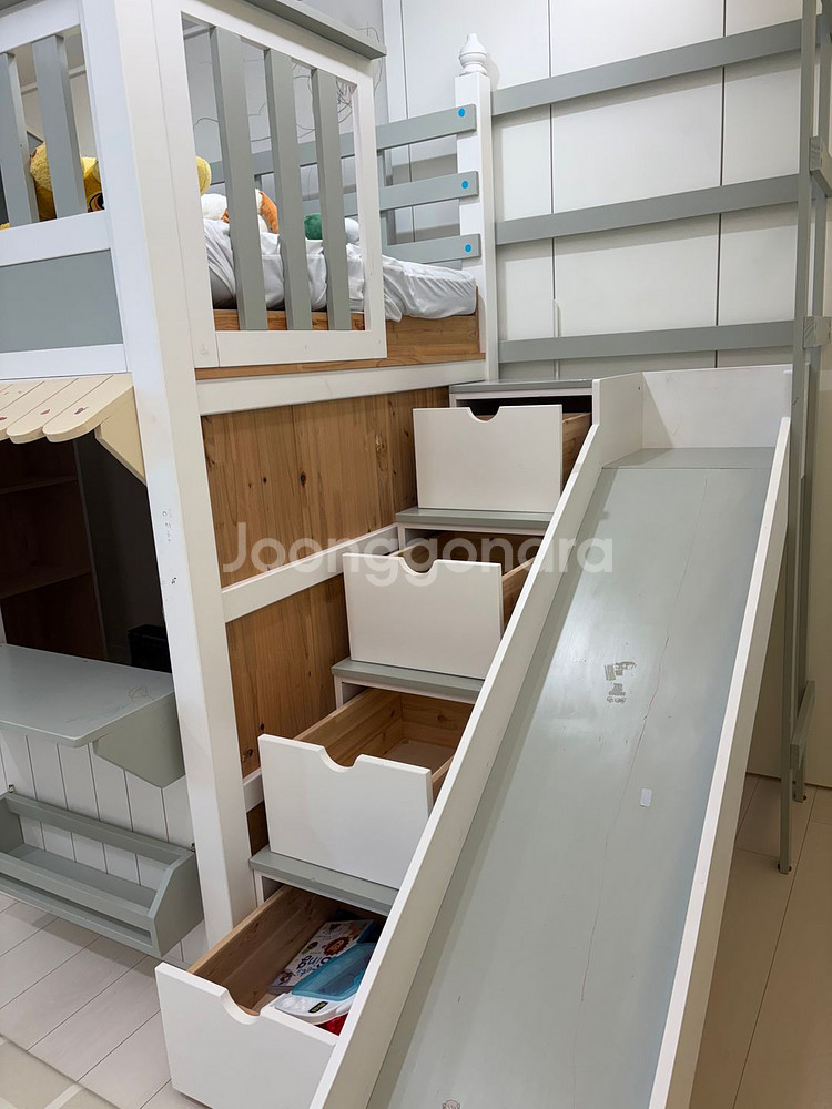 미끄럼틀 벙커 침대 판매합니다--3