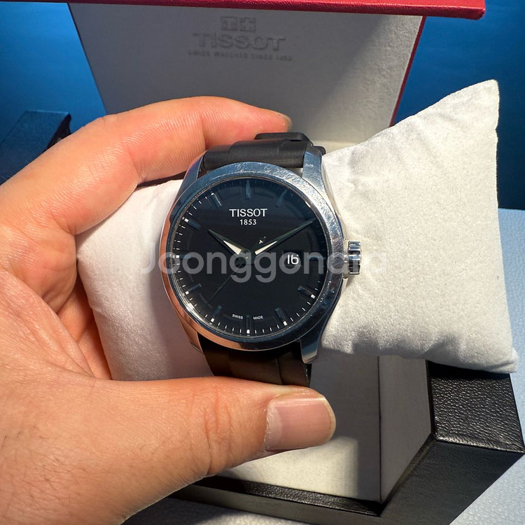 티쏘 꾸르띠에 쿼츠 40MM 판매합니다.--4