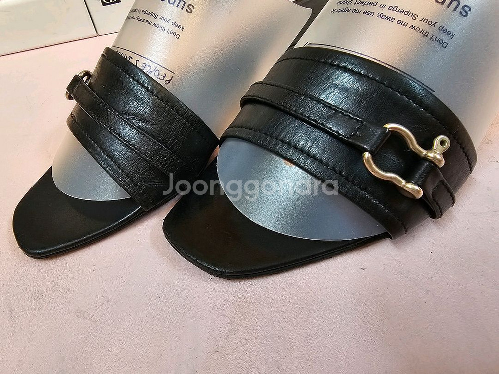 버버리 여성 샌들 슬리퍼 240--8