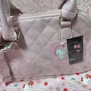 헬로키티 퀼팅 핸드백