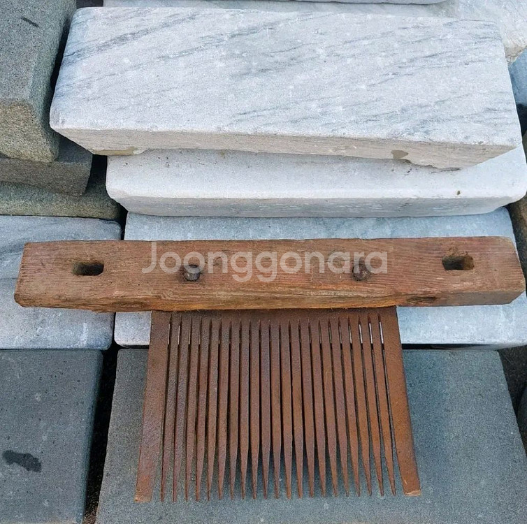 옛날 홀태. 곡식 탈곡기--1
