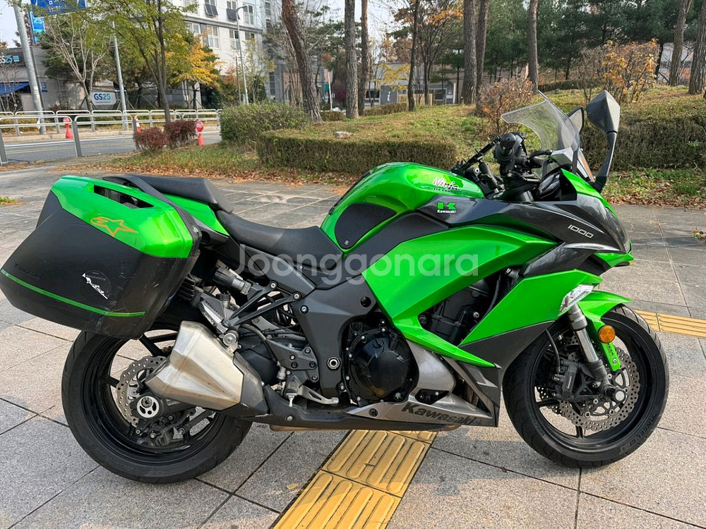 가와사키 z1000sx 18년 짧은키로수 판매합니다--1