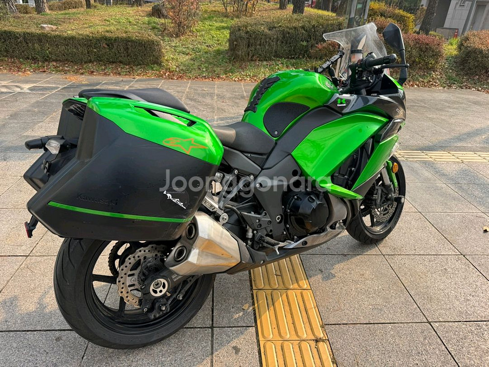 가와사키 z1000sx 18년 짧은키로수 판매합니다--5