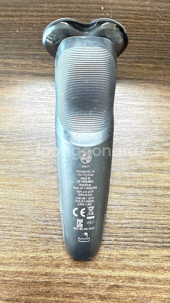필립스 전기면도기 S9071--2