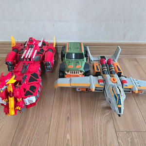 또봇 천하대장군 + 제트썬더 + K 팝니다.