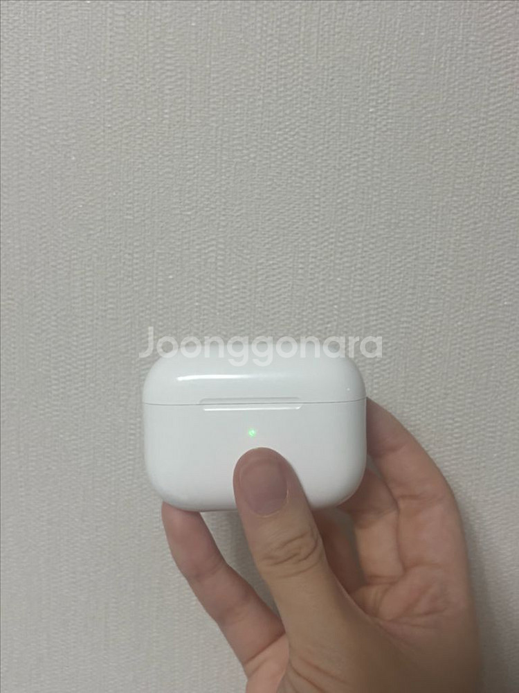 에어팟프로2세대(거의새상품(1회사용))(풀박스)--1